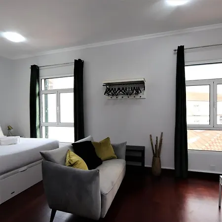 Funchal Center Guest Studio I *