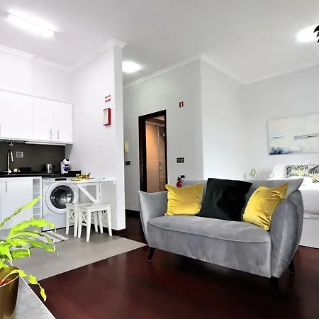 Funchal Center Guest Studio I *